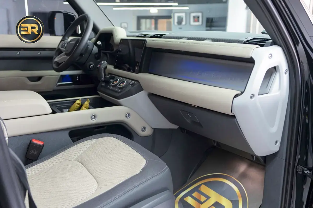 Range Rover Defender