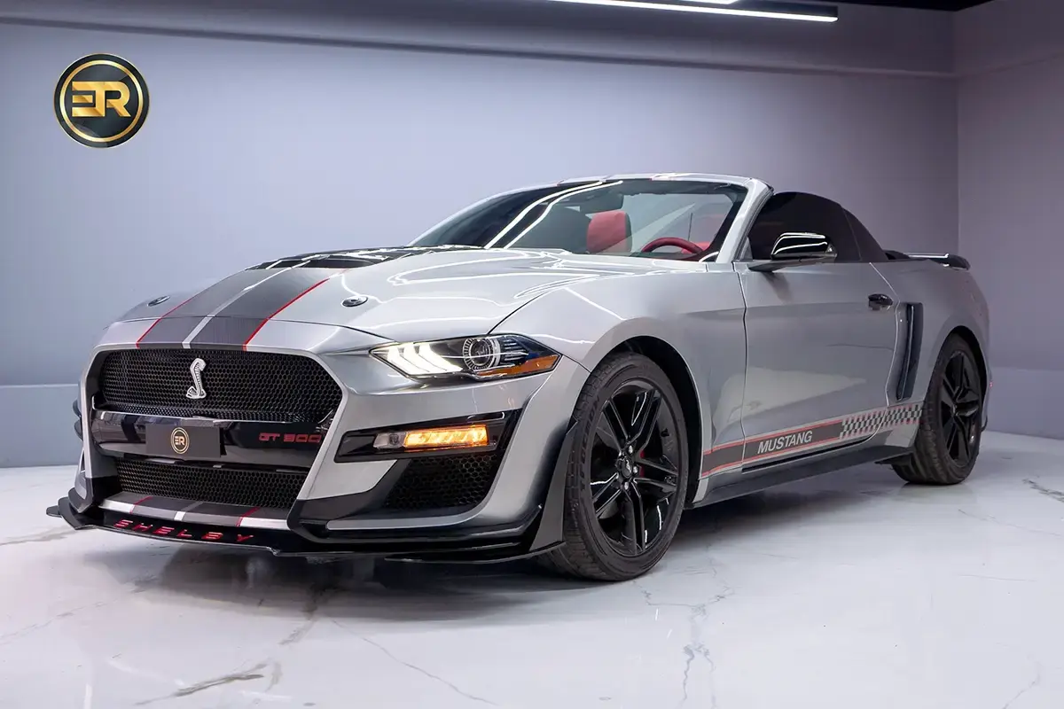 Ford Ford Mustang (Bronze)