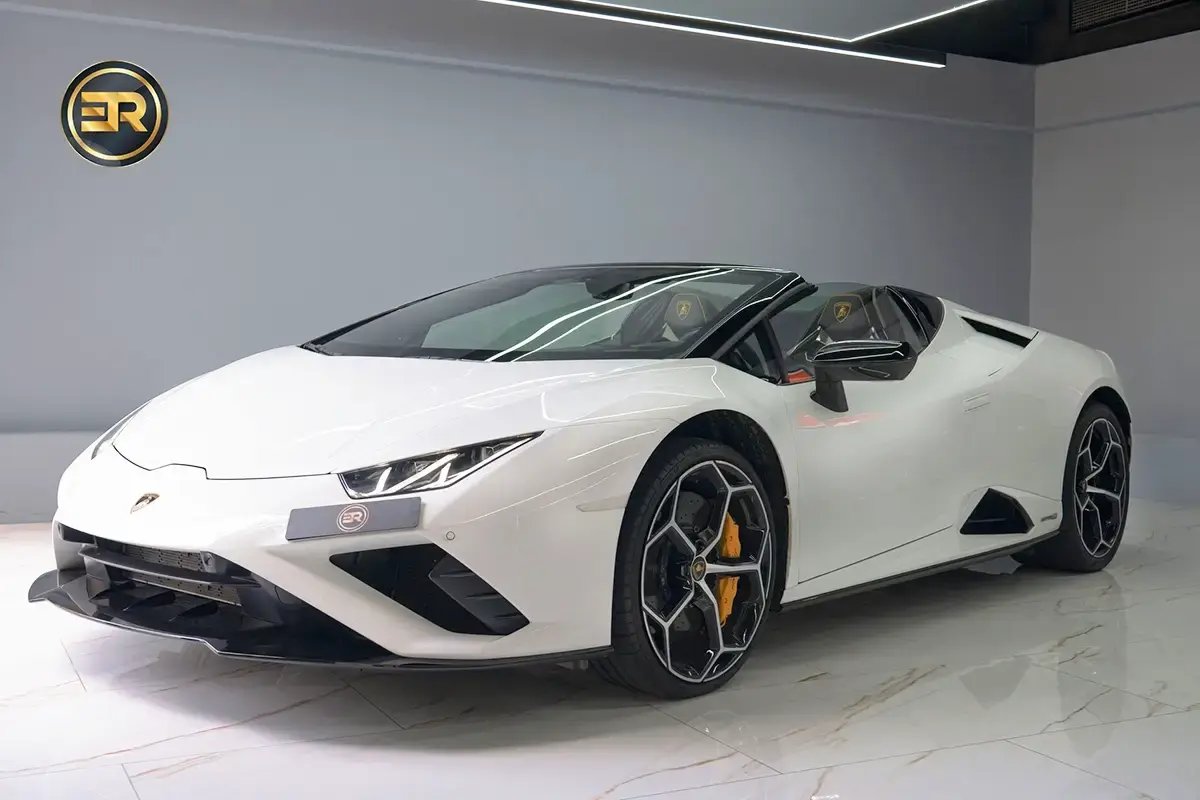 Lamborghini Lamborghini Evo Spyder (White)