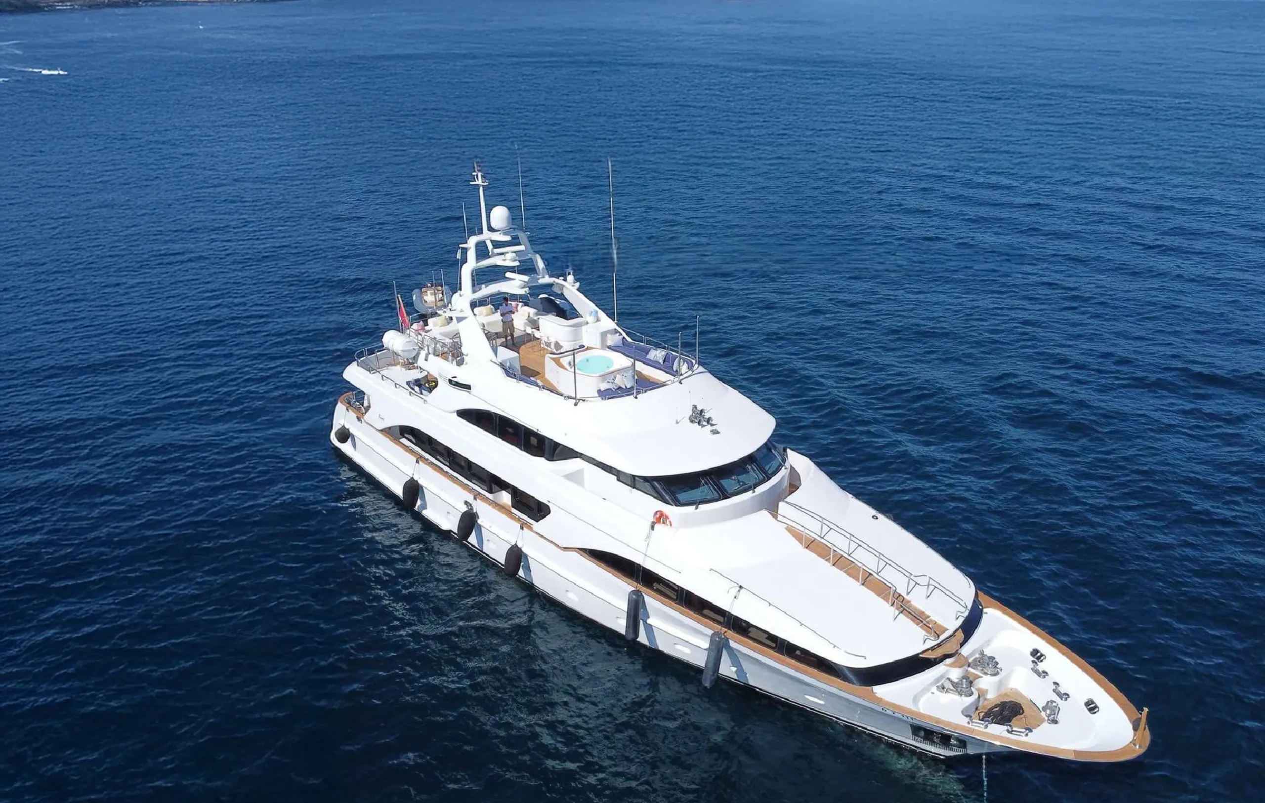 Benetti 115 Classic