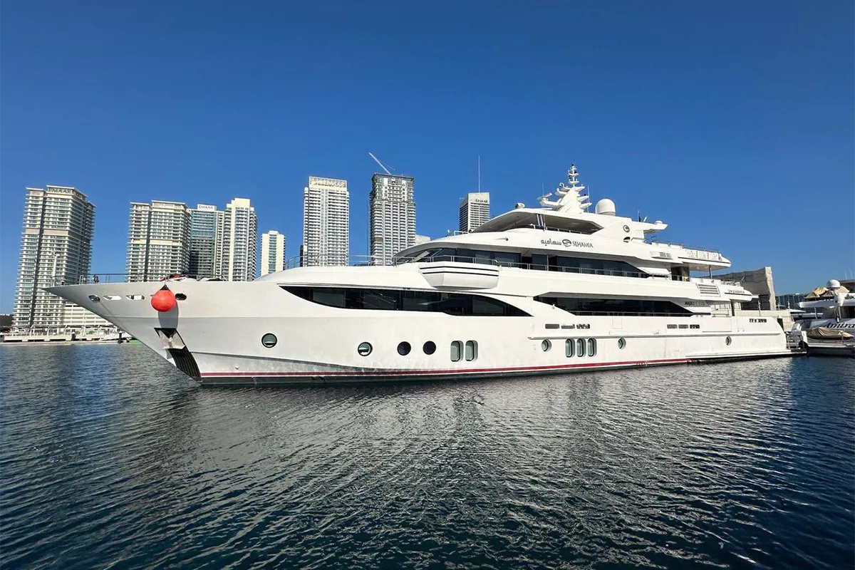Majesty 155